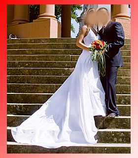 Brautkleid mit langer abnehmbarer Schleppe Gr. 34 36 weiß